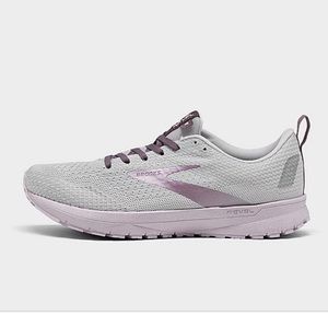 Brooks Revel Grey Silver Women’s size 9.5